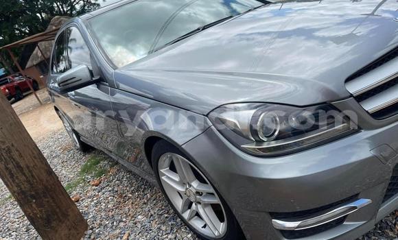 Acheter Import Voiture Mercedes‒Benz C–Class Noir à Lusaka, Zambie Acheter Import Voiture Mercedes‒Benz C–Class Noir à Lusaka, Zambie
