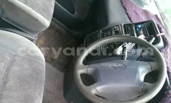 Acheter Occasion Voiture Toyota Ipsum Gris à Kabwe, Zambie Acheter Occasion Voiture Toyota Ipsum Gris à Kabwe, Zambie
