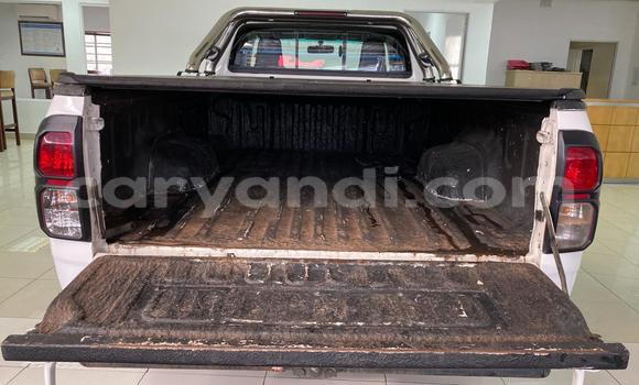 Tenga Tsaru Toyota Hilux Chena Mota in Lusaka in Zambia Tenga Tsaru Toyota Hilux Chena Mota in Lusaka in Zambia