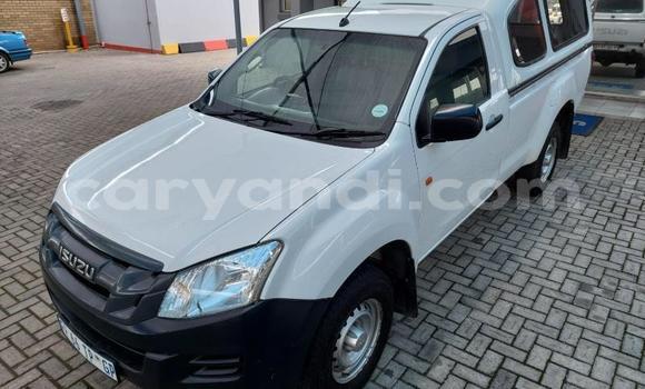 Tenga Tsaru Isuzu KB Chena Mota in Sesheke in Western Tenga Tsaru Isuzu KB Chena Mota in Sesheke in Western