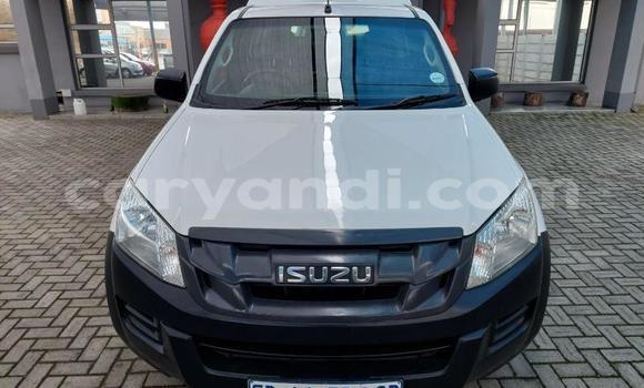 Tenga Tsaru Isuzu KB Chena Mota in Sesheke in Western Tenga Tsaru Isuzu KB Chena Mota in Sesheke in Western