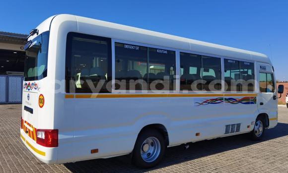 Buy Used Toyota HiAce Other Truck in Kapiri Mposhi in Central Buy Used Toyota HiAce Other Truck in Kapiri Mposhi in Central