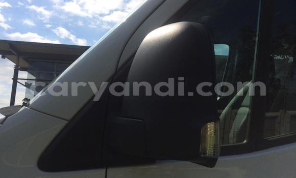 Acheter Occasion Utilitaire Mercedes–Benz Sprinter Blanc à Samfya, Luapala Acheter Occasion Utilitaire Mercedes–Benz Sprinter Blanc à Samfya, Luapala