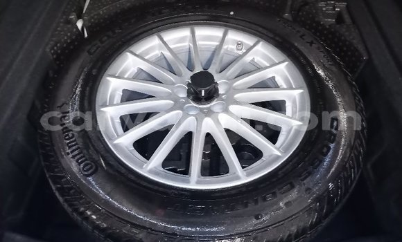 Acheter Occasion Voiture Land Rover Range Rover Rouge à Chingola, Zambie Acheter Occasion Voiture Land Rover Range Rover Rouge à Chingola, Zambie