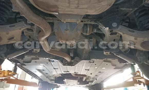 Acheter Occasion Voiture Land Rover Range Rover Rouge à Chingola, Zambie Acheter Occasion Voiture Land Rover Range Rover Rouge à Chingola, Zambie