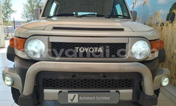 Tenga Tsaru Toyota FJ Cruiser Zvimwe Mota in Livingstone in Zambia Tenga Tsaru Toyota FJ Cruiser Zvimwe Mota in Livingstone in Zambia