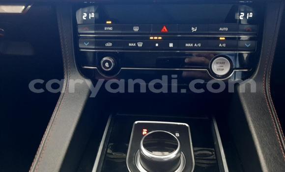 Acheter Occasion Voiture Jaguar F-Pace Noir à Lusaka, Zambie Acheter Occasion Voiture Jaguar F-Pace Noir à Lusaka, Zambie