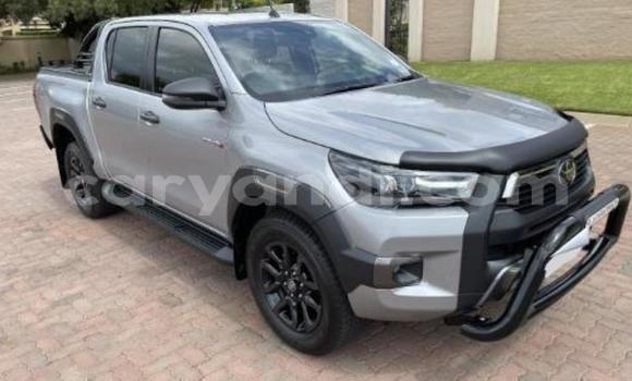 Buy Used Toyota Hilux Silver Car in Lusaka in Zambia Buy Used Toyota Hilux Silver Car in Lusaka in Zambia
