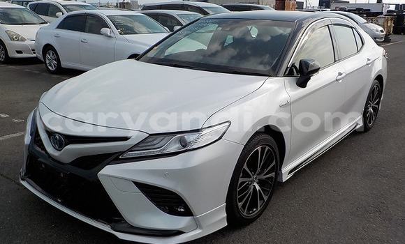 Buy Used Toyota Camry Silver Car in Kitwe in Zambia Buy Used Toyota Camry Silver Car in Kitwe in Zambia