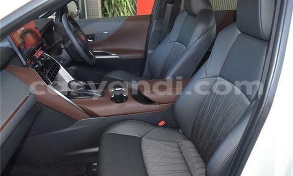 Buy Used Toyota Harrier White Car in Chingola in Zambia Buy Used Toyota Harrier White Car in Chingola in Zambia