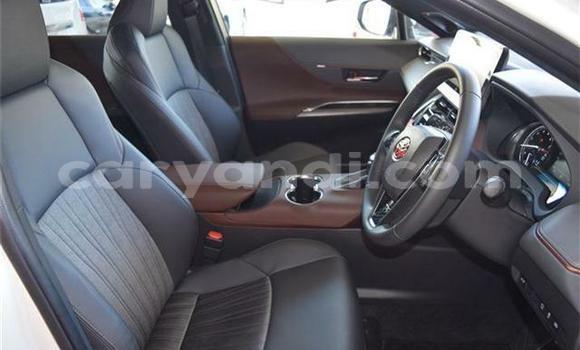 Buy Used Toyota Harrier White Car in Chingola in Zambia Buy Used Toyota Harrier White Car in Chingola in Zambia