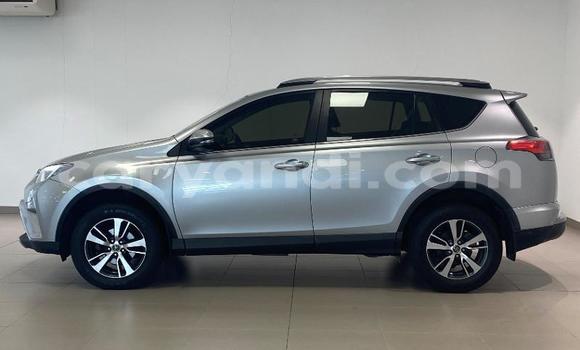 Acheter Occasion Voiture Toyota RAV4 Gris à Kitwe, Zambie Acheter Occasion Voiture Toyota RAV4 Gris à Kitwe, Zambie