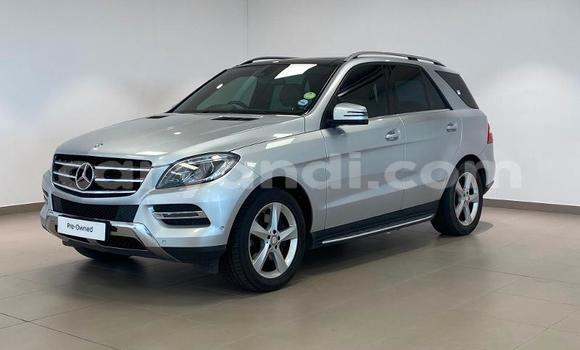 Acheter Occasion Voiture Mercedes‒Benz ML–Class Gris à Chinsali, Nord Acheter Occasion Voiture Mercedes‒Benz ML–Class Gris à Chinsali, Nord