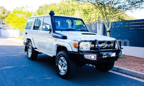 Acheter Occasion Voiture Toyota Land Cruiser Autre à Lusaka, Zambie Acheter Occasion Voiture Toyota Land Cruiser Autre à Lusaka, Zambie