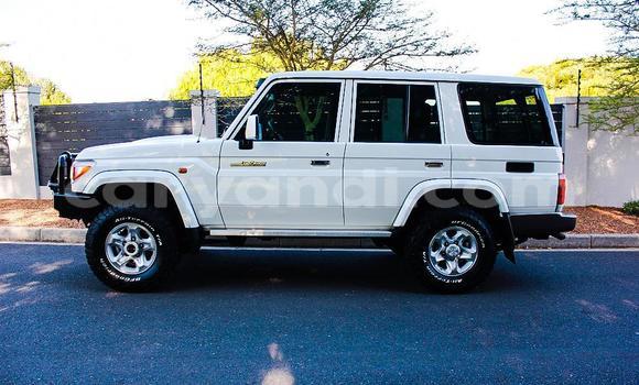 Acheter Occasion Voiture Toyota Land Cruiser Autre à Lusaka, Zambie Acheter Occasion Voiture Toyota Land Cruiser Autre à Lusaka, Zambie