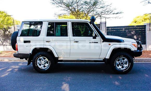 Acheter Occasion Voiture Toyota Land Cruiser Autre à Lusaka, Zambie Acheter Occasion Voiture Toyota Land Cruiser Autre à Lusaka, Zambie