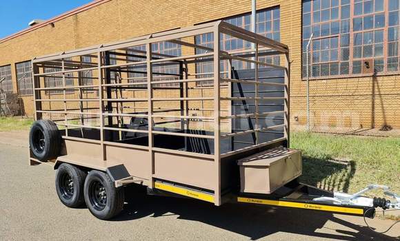 Tenga 4m Cattle Double axle in Kitwe in Zambia Tenga 4m Cattle Double axle in Kitwe in Zambia