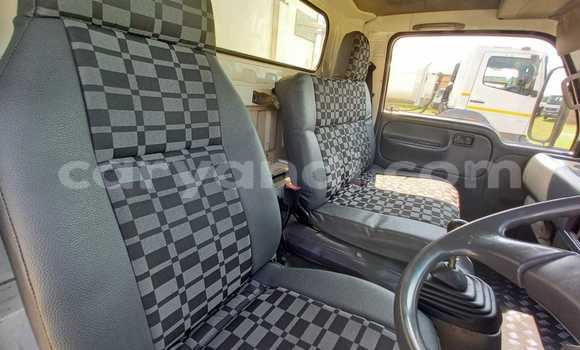 Acheter Occasion Utilitaire Nissan UD Autre à Choma, Du sud Acheter Occasion Utilitaire Nissan UD Autre à Choma, Du sud