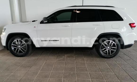 Buy Used Jeep Cherokee White Car in Lusaka in Zambia Buy Used Jeep Cherokee White Car in Lusaka in Zambia