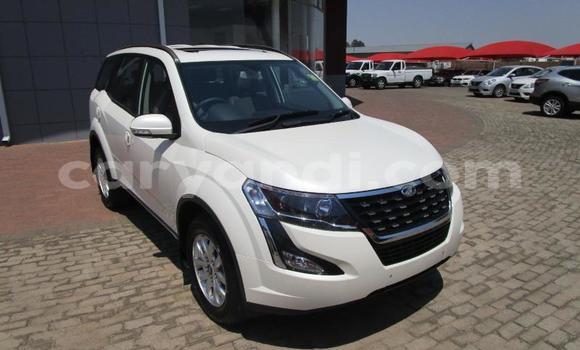 Acheter Occasion Voiture Mahindra Xylo Blanc à Kalulushi, Copperbelt Acheter Occasion Voiture Mahindra Xylo Blanc à Kalulushi, Copperbelt