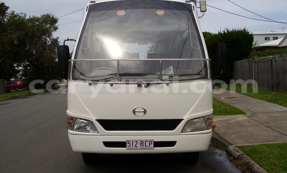 Tenga Tsaru Hino 300 Series Chena Rori in Lusaka in Zambia Tenga Tsaru Hino 300 Series Chena Rori in Lusaka in Zambia