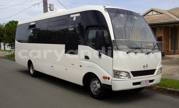 Tenga Tsaru Hino 300 Series Chena Rori in Lusaka in Zambia Tenga Tsaru Hino 300 Series Chena Rori in Lusaka in Zambia