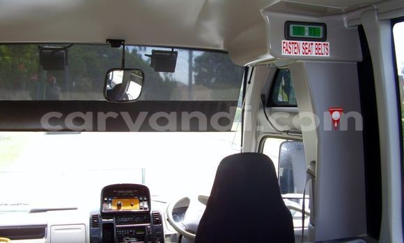 Tenga Tsaru Hino 300 Series Chena Rori in Lusaka in Zambia Tenga Tsaru Hino 300 Series Chena Rori in Lusaka in Zambia