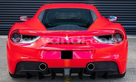 Acheter Occasion Voiture Ferrari 488 Rouge à Lusaka, Zambie Acheter Occasion Voiture Ferrari 488 Rouge à Lusaka, Zambie