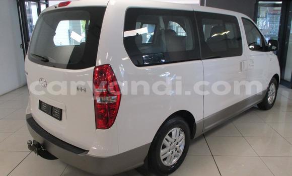 Acheter Occasion Voiture Hyundai H1 Autre à Lusaka, Zambie Acheter Occasion Voiture Hyundai H1 Autre à Lusaka, Zambie