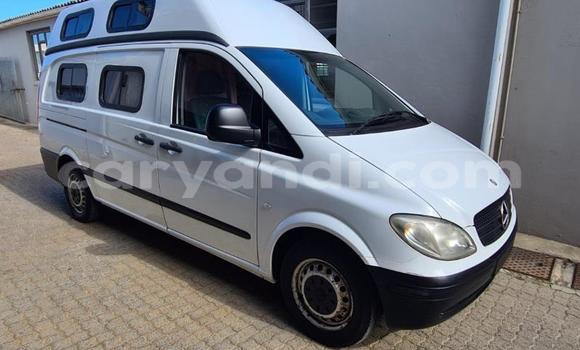 Tenga Tsaru Mercedes‒Benz Vito Zvimwe Mota in Lusaka in Zambia Tenga Tsaru Mercedes‒Benz Vito Zvimwe Mota in Lusaka in Zambia