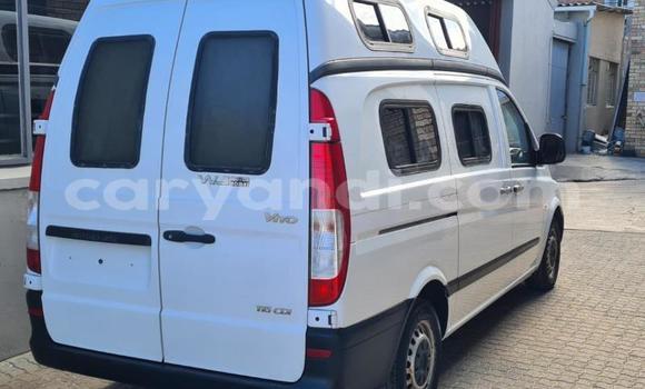 Tenga Tsaru Mercedes‒Benz Vito Zvimwe Mota in Lusaka in Zambia Tenga Tsaru Mercedes‒Benz Vito Zvimwe Mota in Lusaka in Zambia