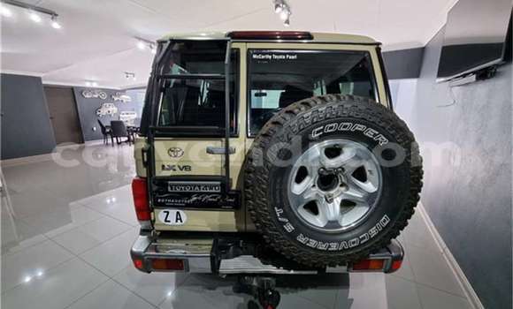 Acheter Occasion Voiture Toyota Land Cruiser Autre à Livingstone, Zambie Acheter Occasion Voiture Toyota Land Cruiser Autre à Livingstone, Zambie