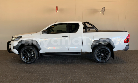 Acheter Occasion Voiture Toyota Hilux Blanc à Lusaka, Zambie Acheter Occasion Voiture Toyota Hilux Blanc à Lusaka, Zambie