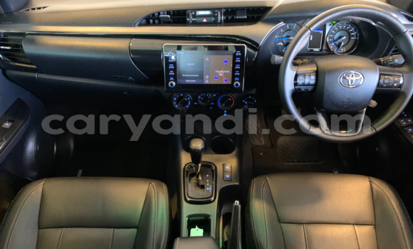 Acheter Occasion Voiture Toyota Hilux Blanc à Lusaka, Zambie Acheter Occasion Voiture Toyota Hilux Blanc à Lusaka, Zambie