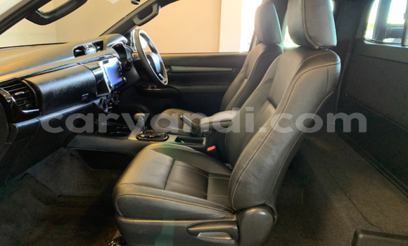 Acheter Occasion Voiture Toyota Hilux Blanc à Lusaka, Zambie Acheter Occasion Voiture Toyota Hilux Blanc à Lusaka, Zambie