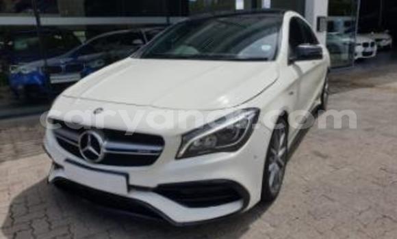 Acheter Occasion Voiture Mercedes‒Benz CLA-klasse AMG Blanc à Chingola, Zambie