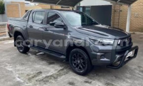 Tenga Tsaru Toyota Hiace Sirivha Mota in Mazabuka in Southern Tenga Tsaru Toyota Hiace Sirivha Mota in Mazabuka in Southern