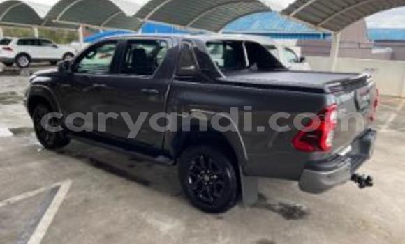 Buy Used Toyota Hiace Silver Car in Mazabuka in Southern Buy Used Toyota Hiace Silver Car in Mazabuka in Southern