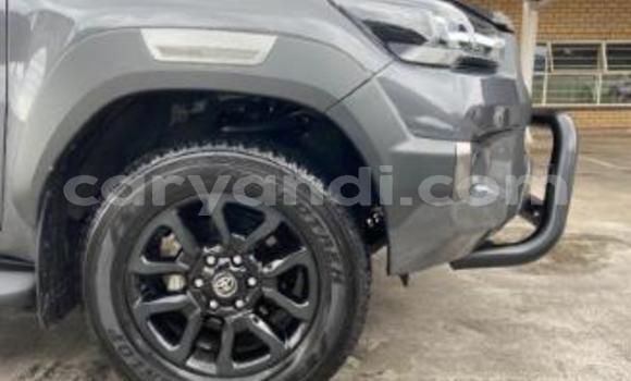 Buy Used Toyota Hiace Silver Car in Mazabuka in Southern Buy Used Toyota Hiace Silver Car in Mazabuka in Southern