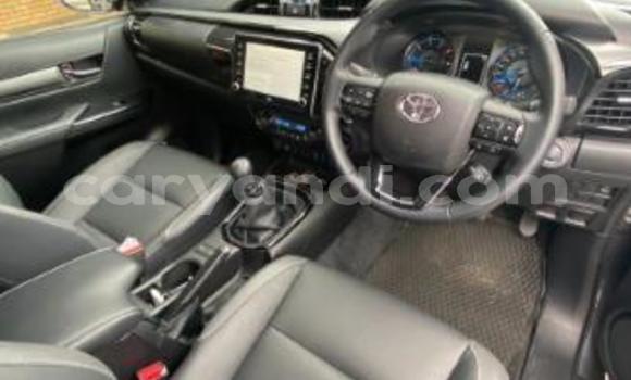 Buy Used Toyota Hiace Silver Car in Mazabuka in Southern Buy Used Toyota Hiace Silver Car in Mazabuka in Southern