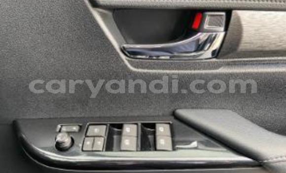 Buy Used Toyota Hiace Silver Car in Mazabuka in Southern Buy Used Toyota Hiace Silver Car in Mazabuka in Southern