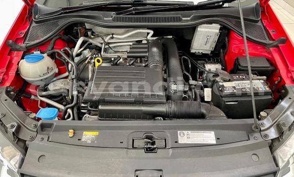 Acheter Occasion Voiture Volkswagen Polo Rouge à Livingstone, Zambie Acheter Occasion Voiture Volkswagen Polo Rouge à Livingstone, Zambie