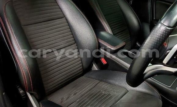 Buy Used Mercedes-Benz A200 Silver Car in Livingstone in Zambia Buy Used Mercedes-Benz A200 Silver Car in Livingstone in Zambia