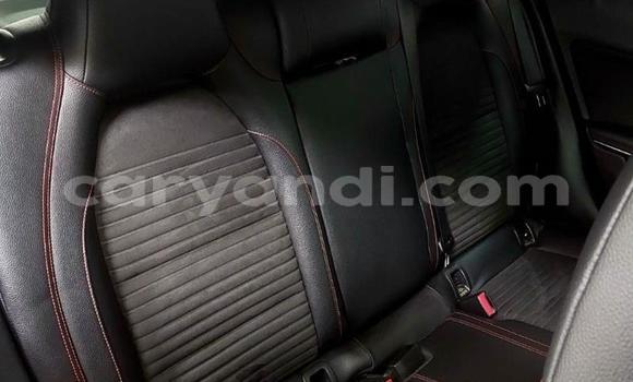 Buy Used Mercedes-Benz A200 Silver Car in Livingstone in Zambia Buy Used Mercedes-Benz A200 Silver Car in Livingstone in Zambia