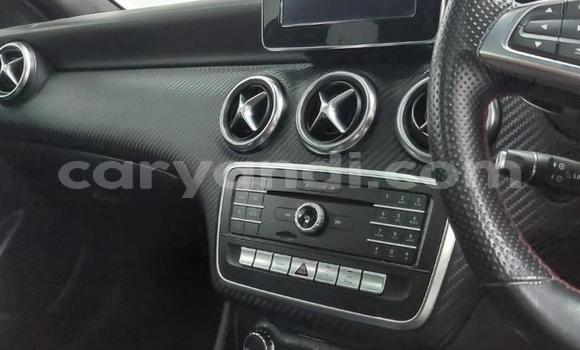 Buy Used Mercedes-Benz A200 Silver Car in Livingstone in Zambia Buy Used Mercedes-Benz A200 Silver Car in Livingstone in Zambia