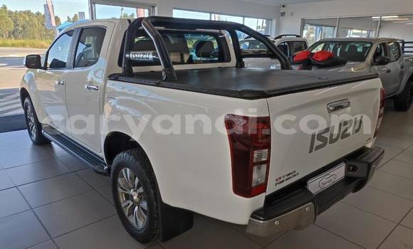 Buy Used Isuzu KB White Car in Livingstone in Zambia Buy Used Isuzu KB White Car in Livingstone in Zambia