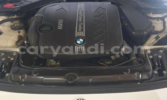 Nunua Ilio tumika BMW 3–Series Nyeupe Gari ndani ya Livingstone nchini Zambia Nunua Ilio tumika BMW 3–Series Nyeupe Gari ndani ya Livingstone nchini Zambia