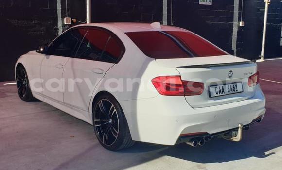 Nunua Ilio tumika BMW 3–Series Nyeupe Gari ndani ya Livingstone nchini Zambia Nunua Ilio tumika BMW 3–Series Nyeupe Gari ndani ya Livingstone nchini Zambia