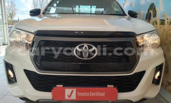 Tenga Tsaru Toyota Hilux Chena Mota in Livingstone in Zambia Tenga Tsaru Toyota Hilux Chena Mota in Livingstone in Zambia