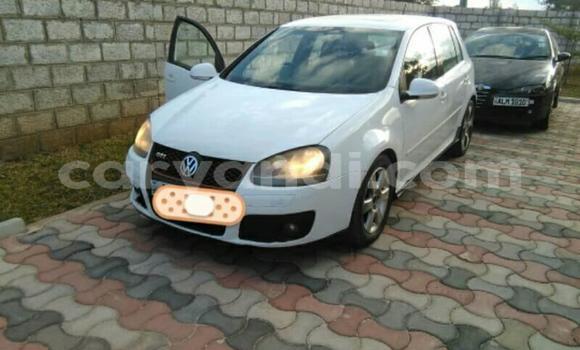 Acheter Occasion Voiture Volkswagen Golf Blanc à Lusaka, Zambie Acheter Occasion Voiture Volkswagen Golf Blanc à Lusaka, Zambie